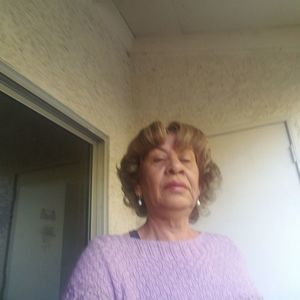 Meet your Posher, Ana